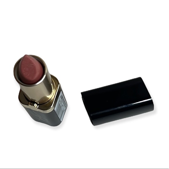 L’Oréal Colour Riche lipstick - Picture 3 of 3